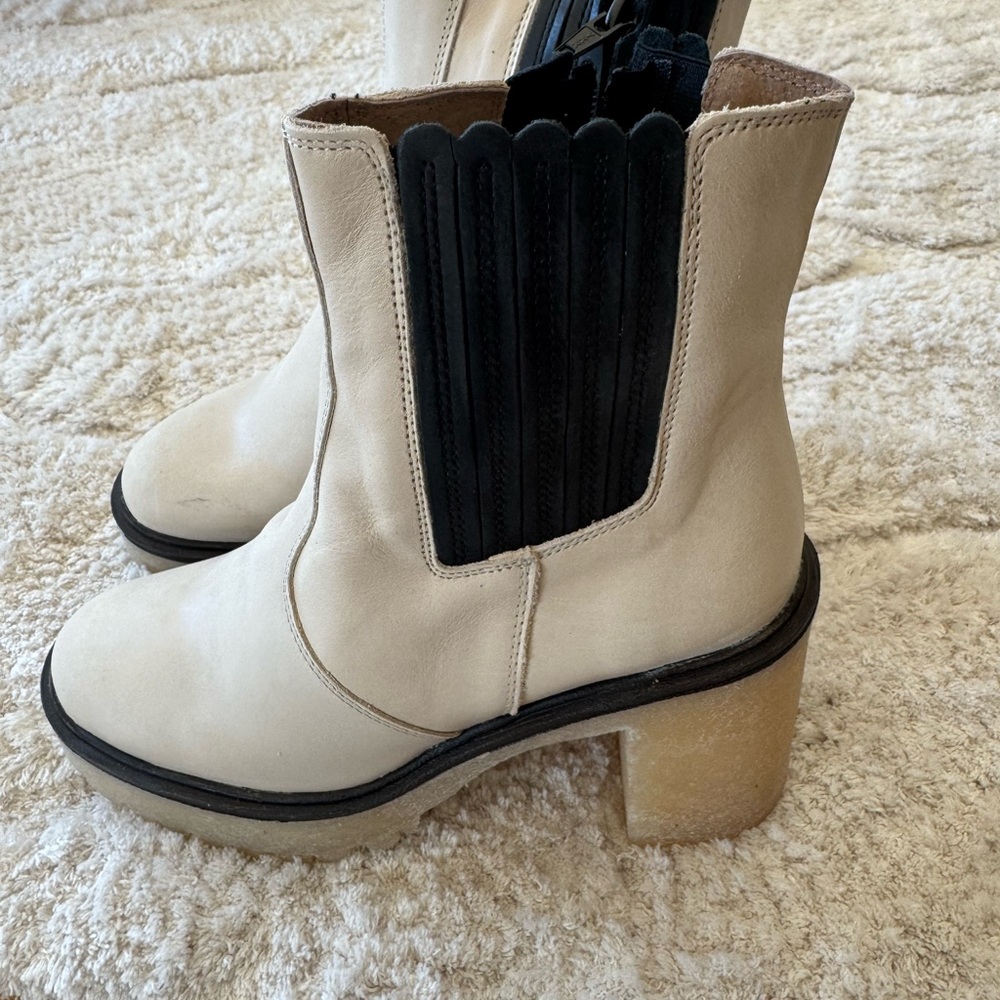 Free People James Chelsea Booties